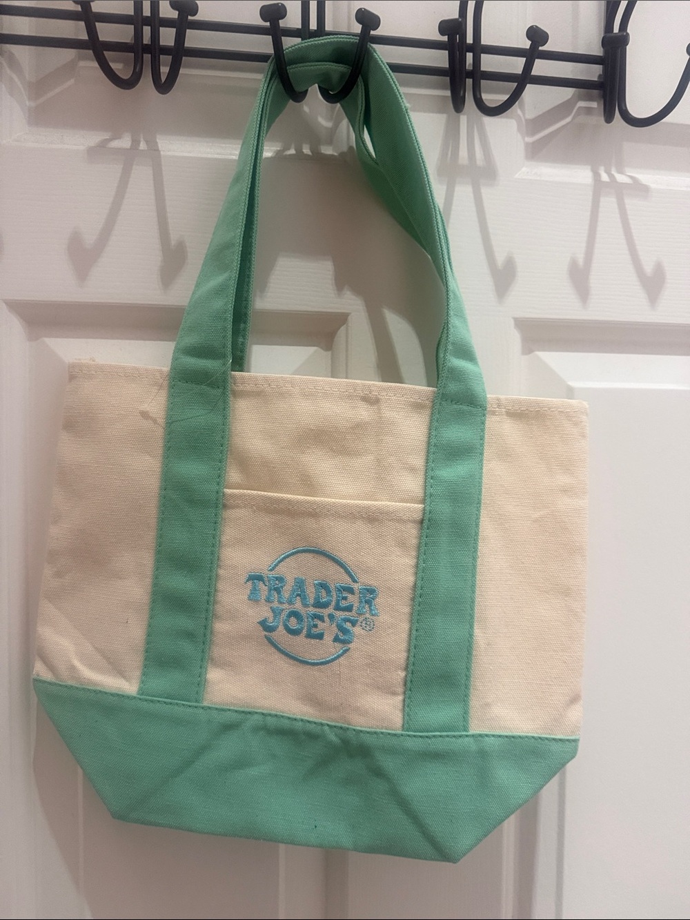 Trader Joe's Mint Green & Cream Canvas Tote tag felt out